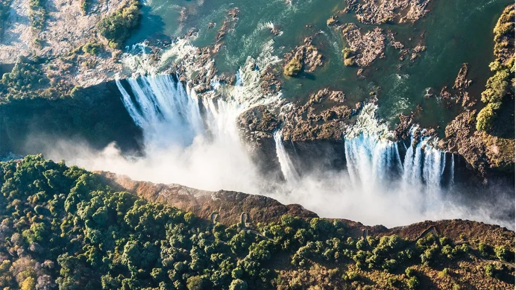 The Best Time to Visit Victoria Falls