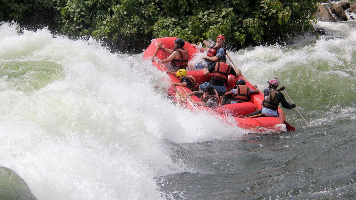 Visit Itanda Falls Near Jinja