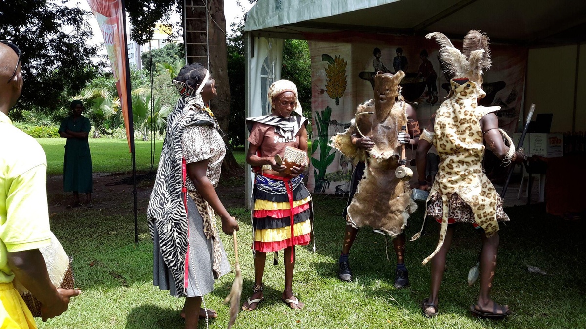 Cultural Encounter in Uganda with Star Wilderness Safaris